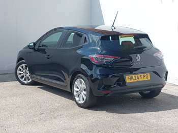 Used Renault Clio 2024 for sale - 74868203: Photo