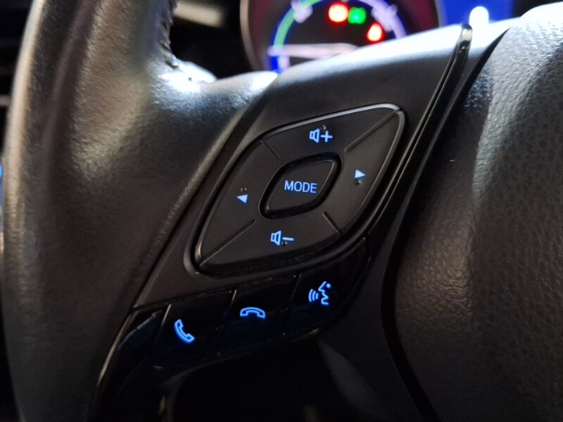 Used Toyota C-HR 2022 for sale - 76651739: Photo 18