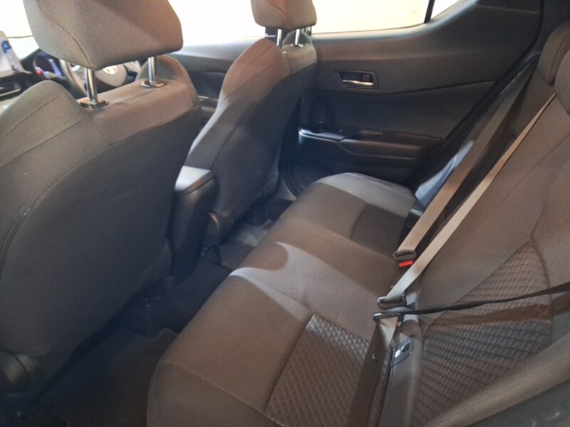 Used Toyota C-HR 2022 for sale - 76651739: Photo 6