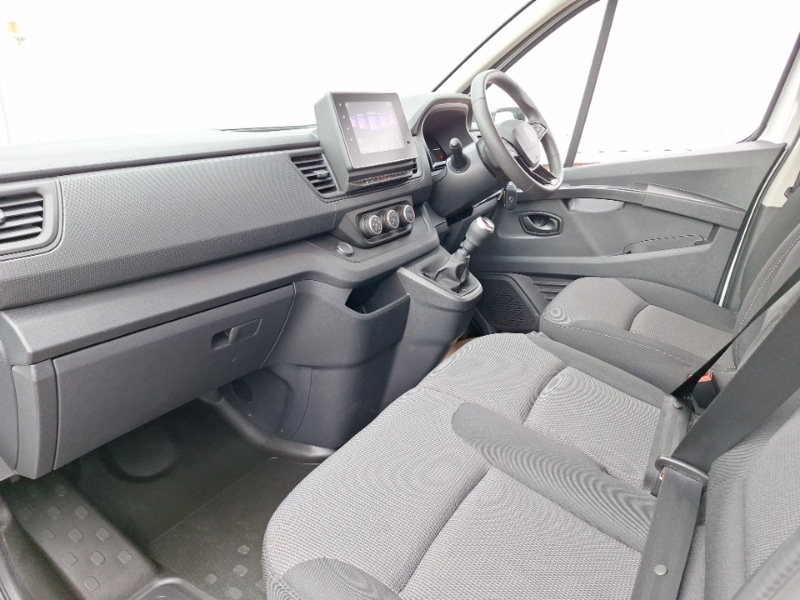 Used Renault Trafic 2025 for sale - 77856182: Photo 11