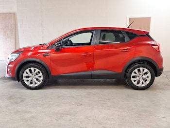 Used Renault Captur 2022 for sale - 77969255: Photo