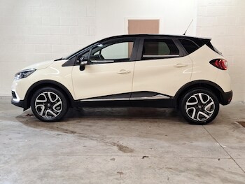 Used Renault Captur 2018 for sale - 77343184: Photo