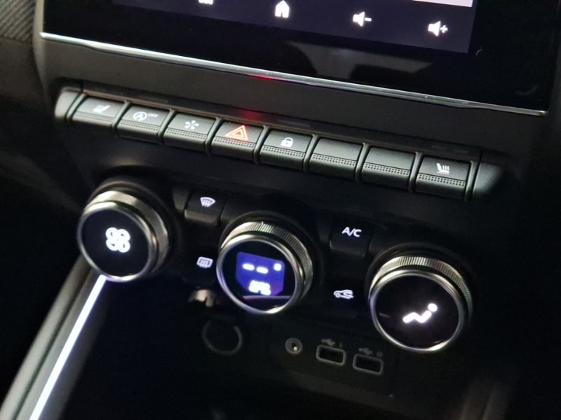 Used Renault Clio 2025 for sale - 77189836: Photo 16