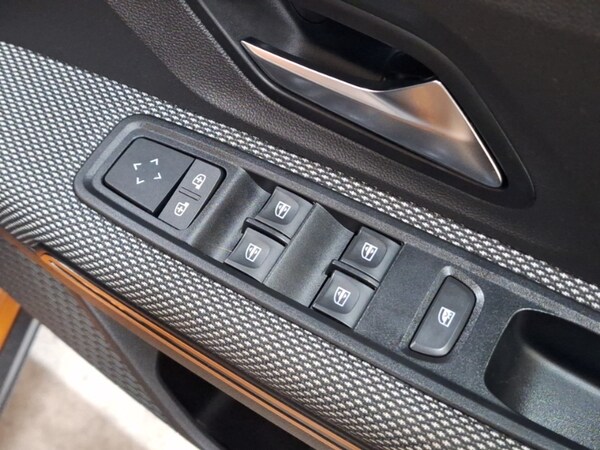 Used Dacia Sandero Stepway 2022 for sale - 76208234: Photo 12