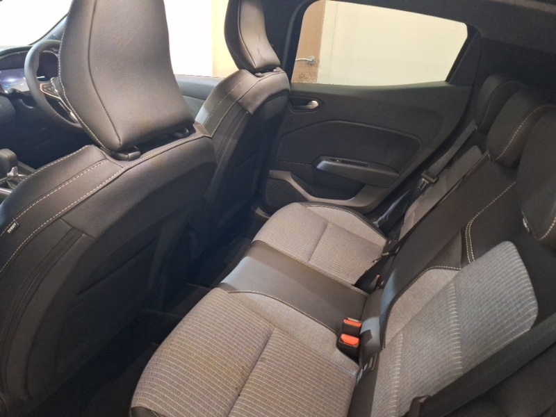 Used Renault Clio 2025 for sale - 77183663: Photo 6