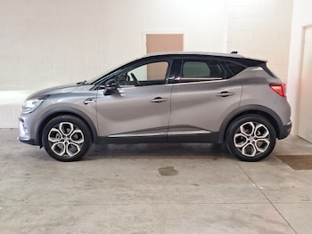 Used Renault Captur 2023 for sale - 79038835: Photo