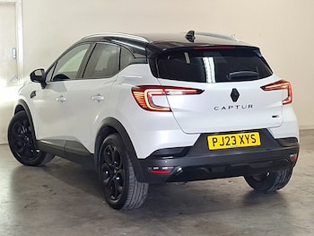Used Renault Captur 2023 for sale - 79517194: Photo