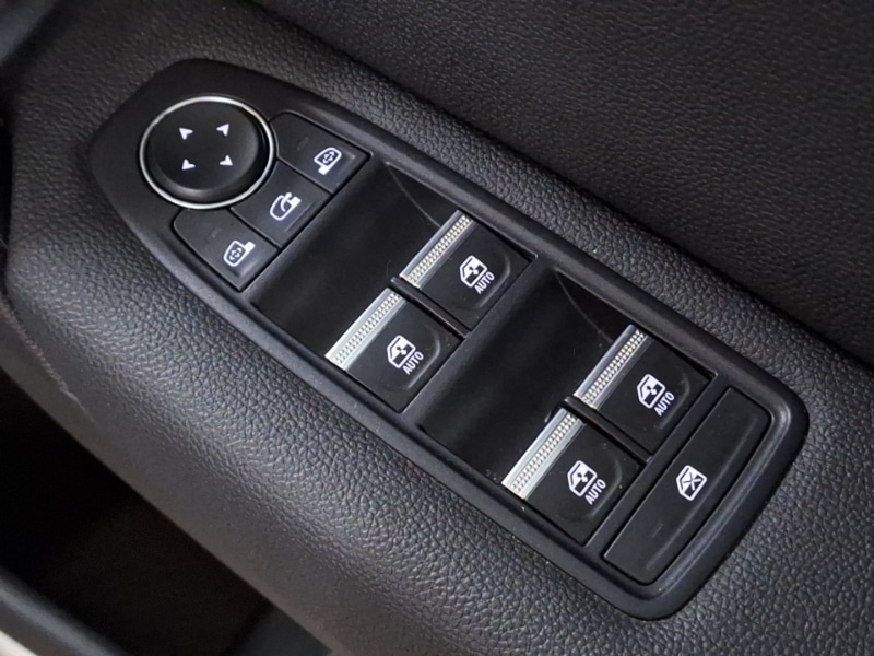 Used Renault Captur 2023 for sale - 77329824: Photo 12