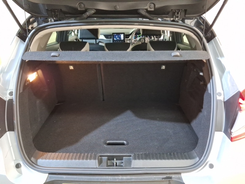 Used Renault Captur 2023 for sale - 77329824: Photo 8