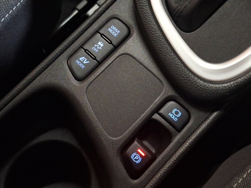 Used Toyota Yaris 2022 for sale - 77234753: Photo 17