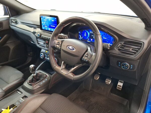 Used Ford Focus 2021 for sale - 76208140: Photo 11