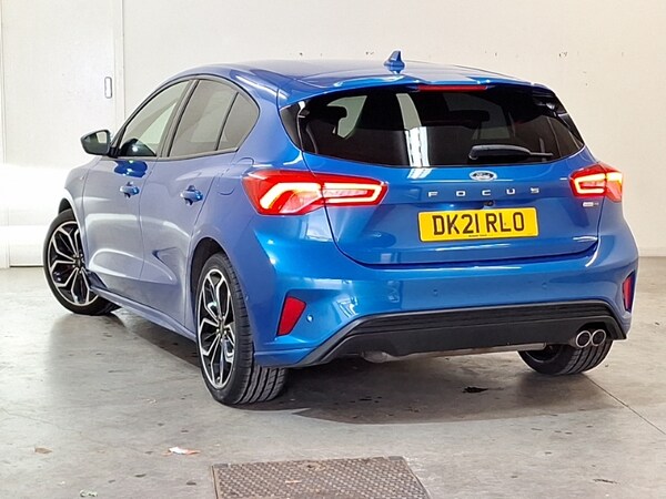 Used Ford Focus 2021 for sale - 76208140: Photo 3
