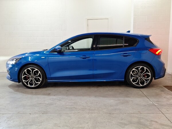 Used Ford Focus 2021 for sale - 76208140: Photo 4