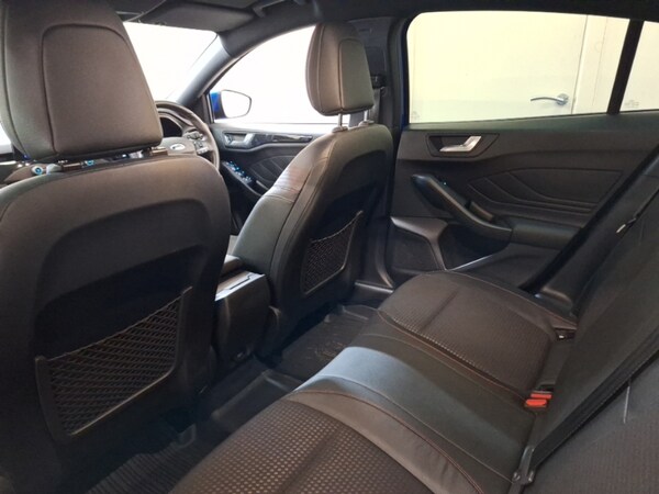Used Ford Focus 2021 for sale - 76208140: Photo 6