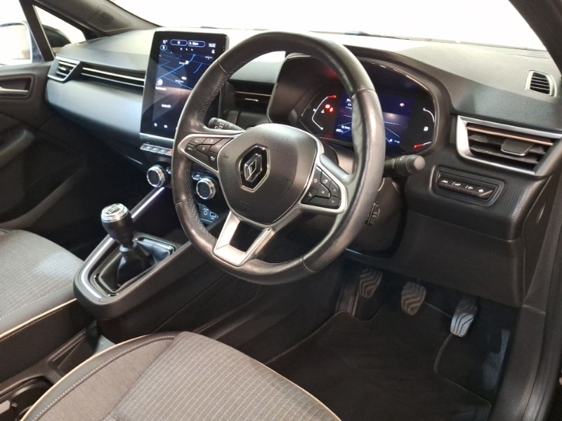 Used Renault Clio 2021 for sale - 76052876: Photo 11