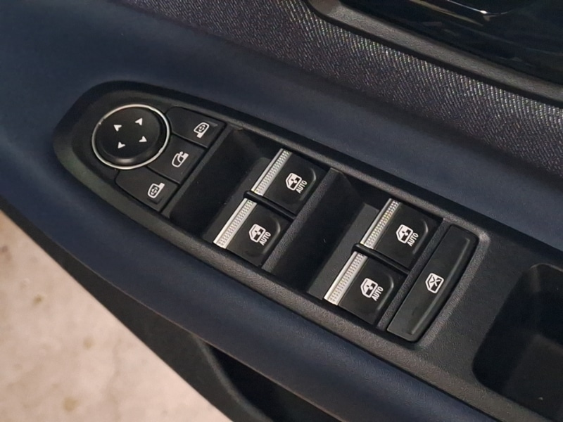 Used Renault 4 2025 for sale - 78033161: Photo 12