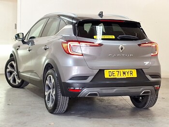 Used Renault Captur 2021 for sale - 75914476: Photo
