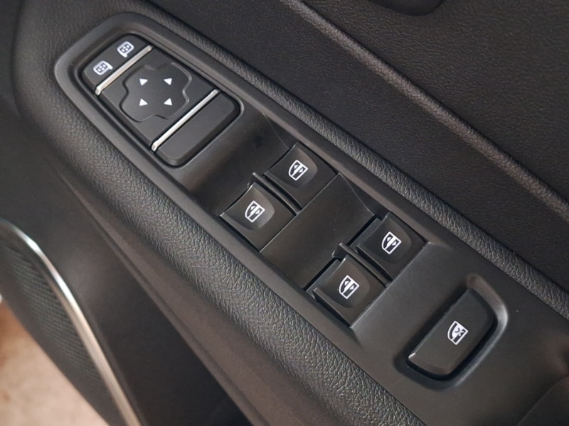 Used Renault Captur 2020 for sale - 77974907: Photo 12