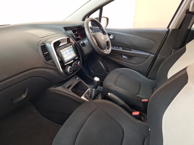 Used Renault Captur 2020 for sale - 77974907: Photo 5
