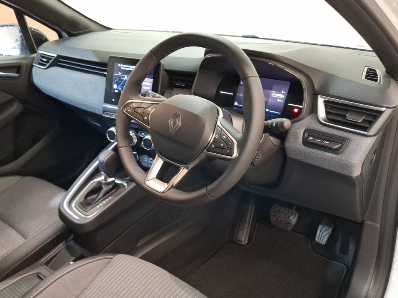 Used Renault Clio 2025 for sale - 77183656: Photo 11