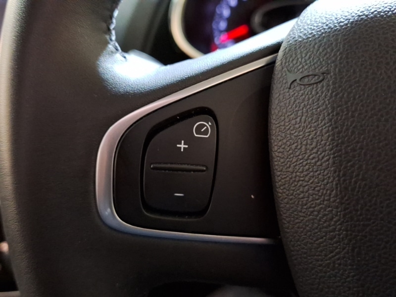 Used Renault Clio 2019 for sale - 77433042: Photo 18