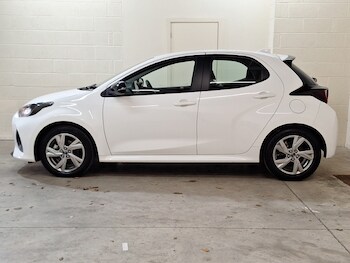 Used Mazda Mazda2 HYBRID 2024 for sale - 77252095: Photo