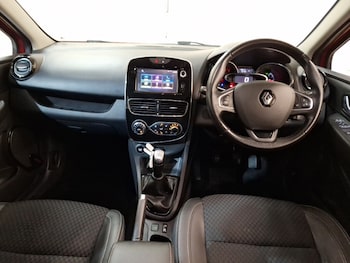 Used Renault Clio 2018 for sale - 76897466: Photo