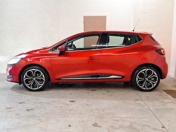 Used Renault Clio 2018 for sale - 76897466: Photo