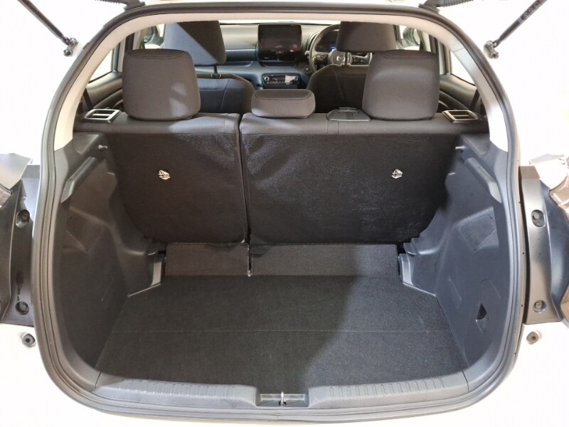 Used Mazda Mazda2 HYBRID 2024 for sale - 76721729: Photo 8