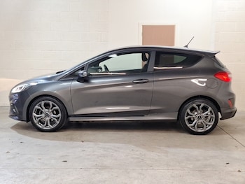 Used Ford Fiesta 2018 for sale - 77024511: Photo