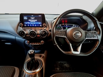 Used Nissan Juke 2019 for sale - 76301607: Photo