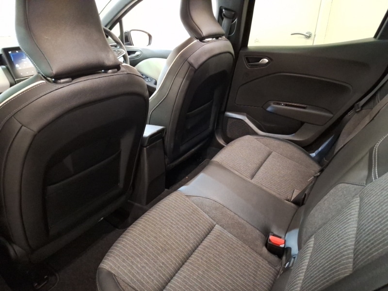 Used Renault Clio 2023 for sale - 76983400: Photo 6