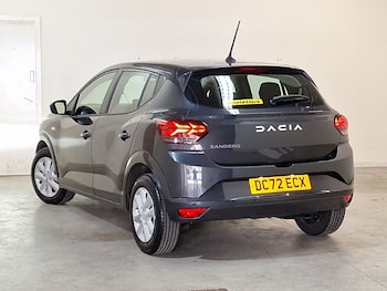 Used Dacia Sandero 2023 for sale - 77717131: Photo