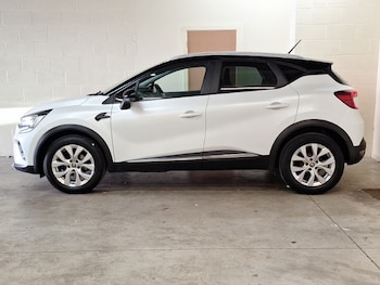 Used Renault Captur 2020 for sale - 79480921: Photo