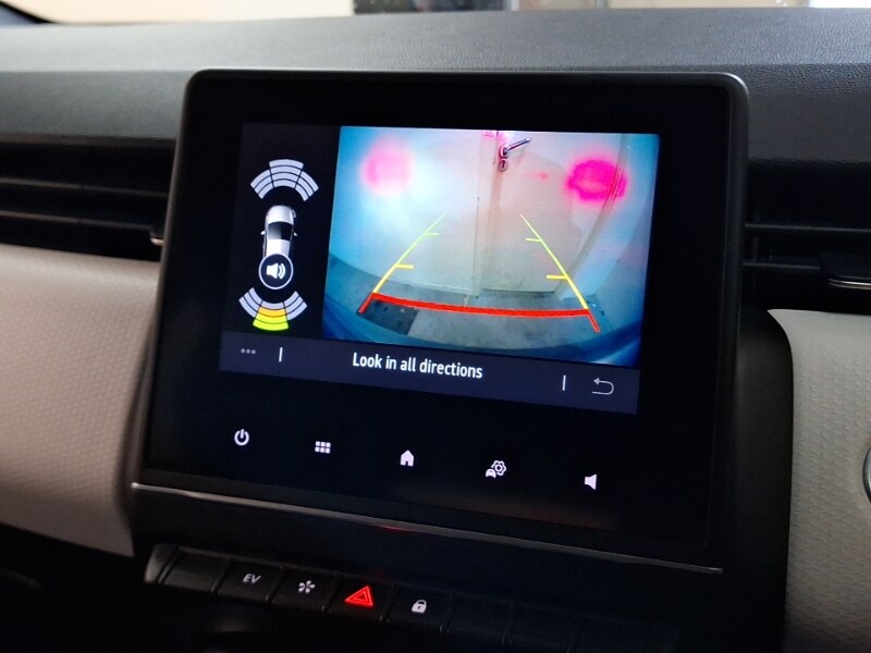 Used Renault Clio 2023 for sale - 77702316: Photo 13