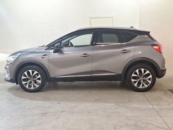 Used Renault Captur 2020 for sale - 77428702: Photo