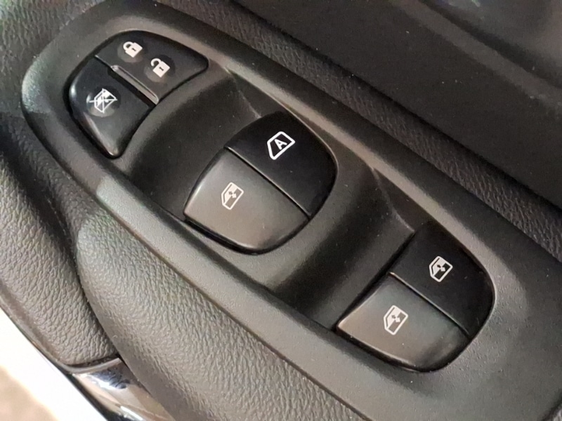 Used Renault Kadjar 2018 for sale - 77466230: Photo 12