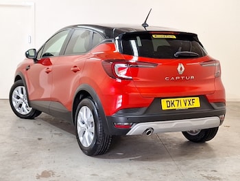 Used Renault Captur 2021 for sale - 75828668: Photo