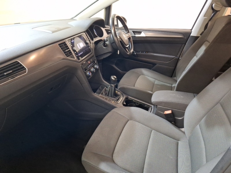 Used Volkswagen Golf SV 2018 for sale - 77214095: Photo 5