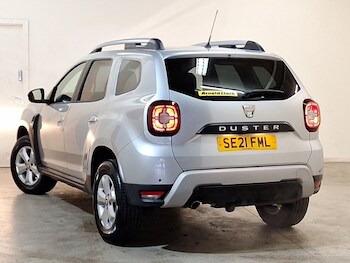 Used Dacia Duster 2021 for sale - 77380031: Photo