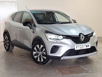 Used Renault Captur 2023 for sale - 79573219: Photo