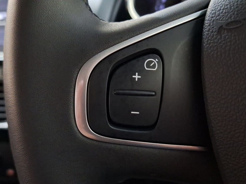 Used Renault Clio 2018 for sale - 76602546: Photo 18