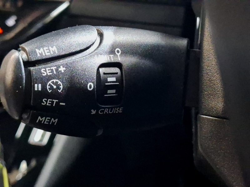 Used Peugeot 2008 2022 for sale - 76583520: Photo 17