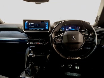 Used Peugeot 2008 2022 for sale - 76583520: Photo