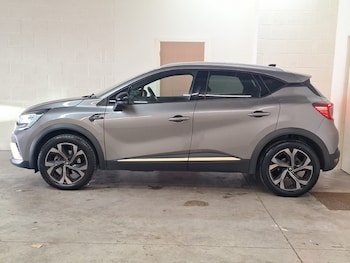 Used Renault Captur 2023 for sale - 79214035: Photo