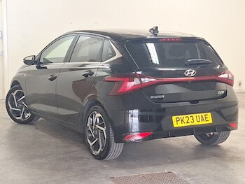 Used Hyundai i20 2023 for sale - 79561725: Photo