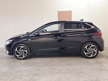 Used Hyundai i20 2023 for sale - 79561725: Photo