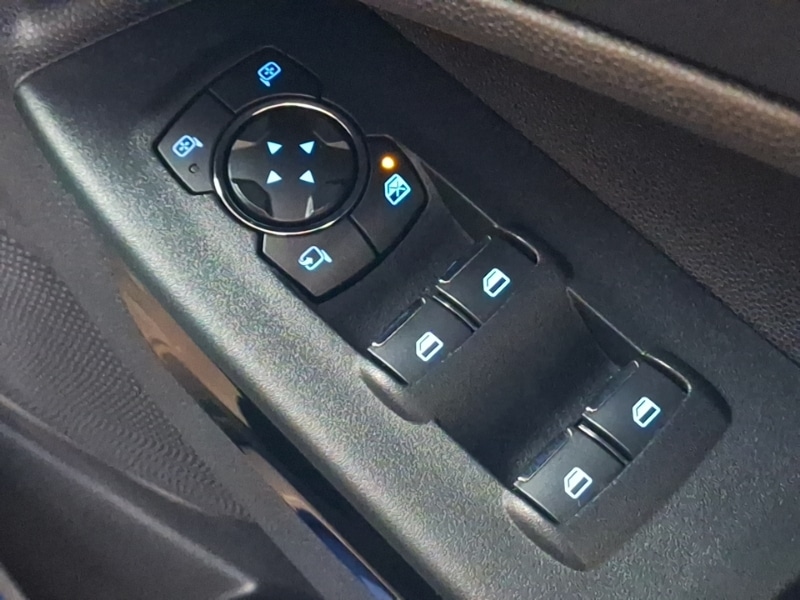 Used Ford Ecosport 2018 for sale - 78132715: Photo 12