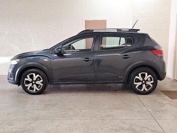 Used Dacia Sandero Stepway 2022 for sale - 77969373: Photo
