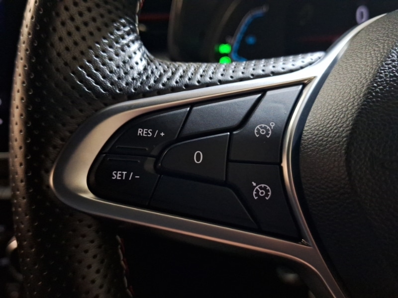 Used Renault Clio 2022 for sale - 76737291: Photo 18